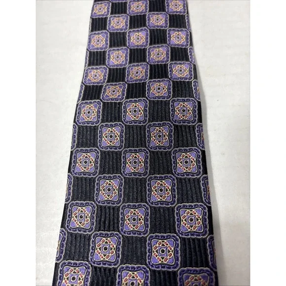 CREMIEUX Tie 100% Silk Black Purple Handmade In USA Necktie 3.50"X59" - Picture 3 of 5